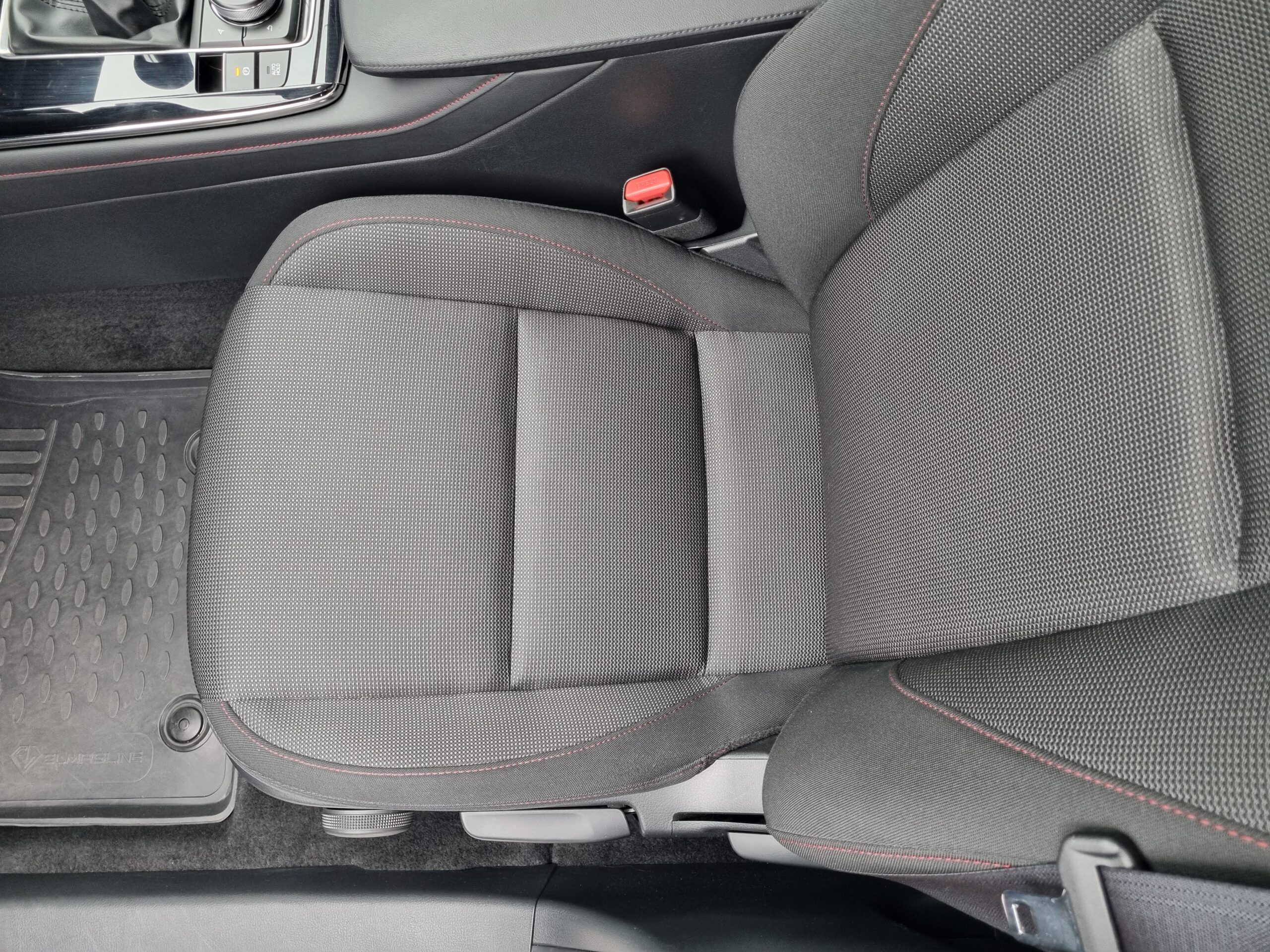 Mazda CX-30 e-SKYACTIVE X 186 HOMURA