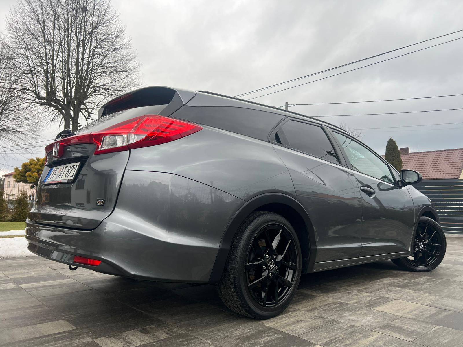 HONDA CIVIC TOURER LIFT 1.8I-VTEC