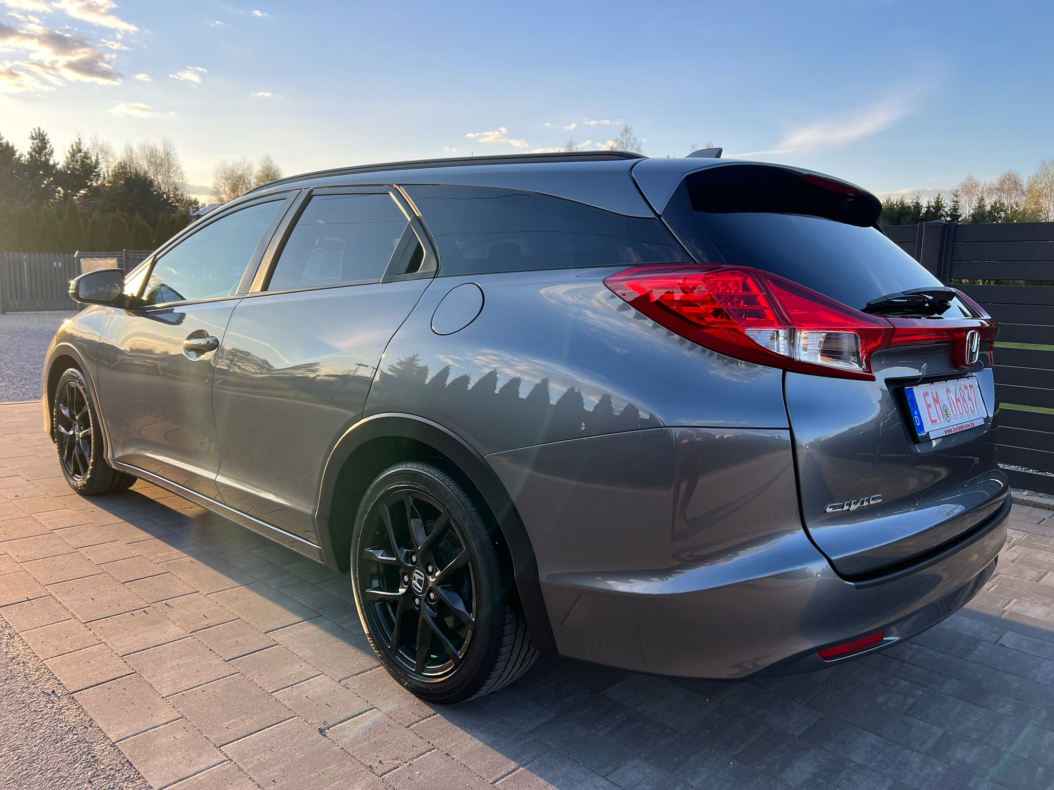 HONDA CIVIC TOURER LIFT 1.8I-VTEC
