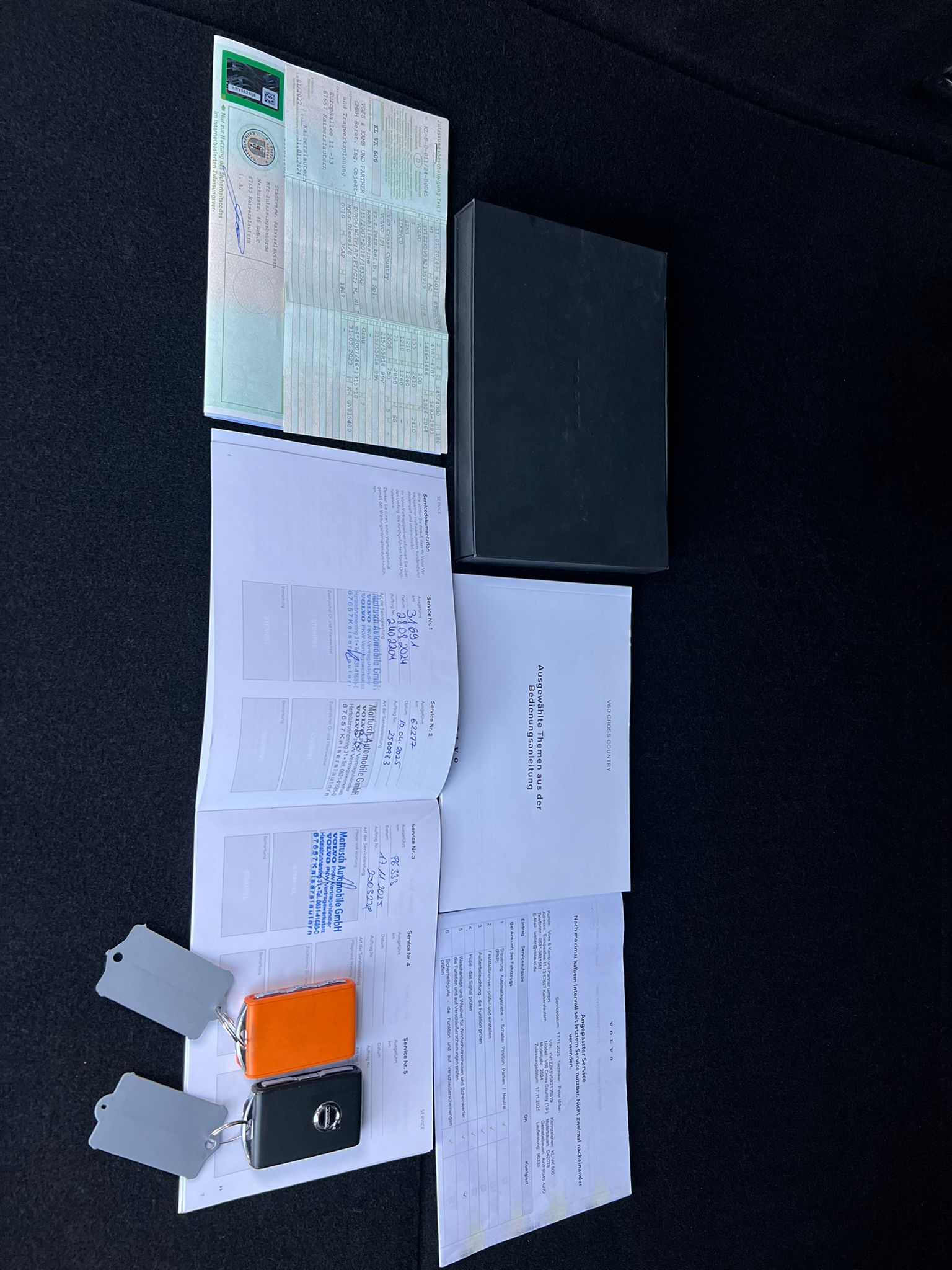 VOLVO V60 CC B4 ULTIMATE FULL