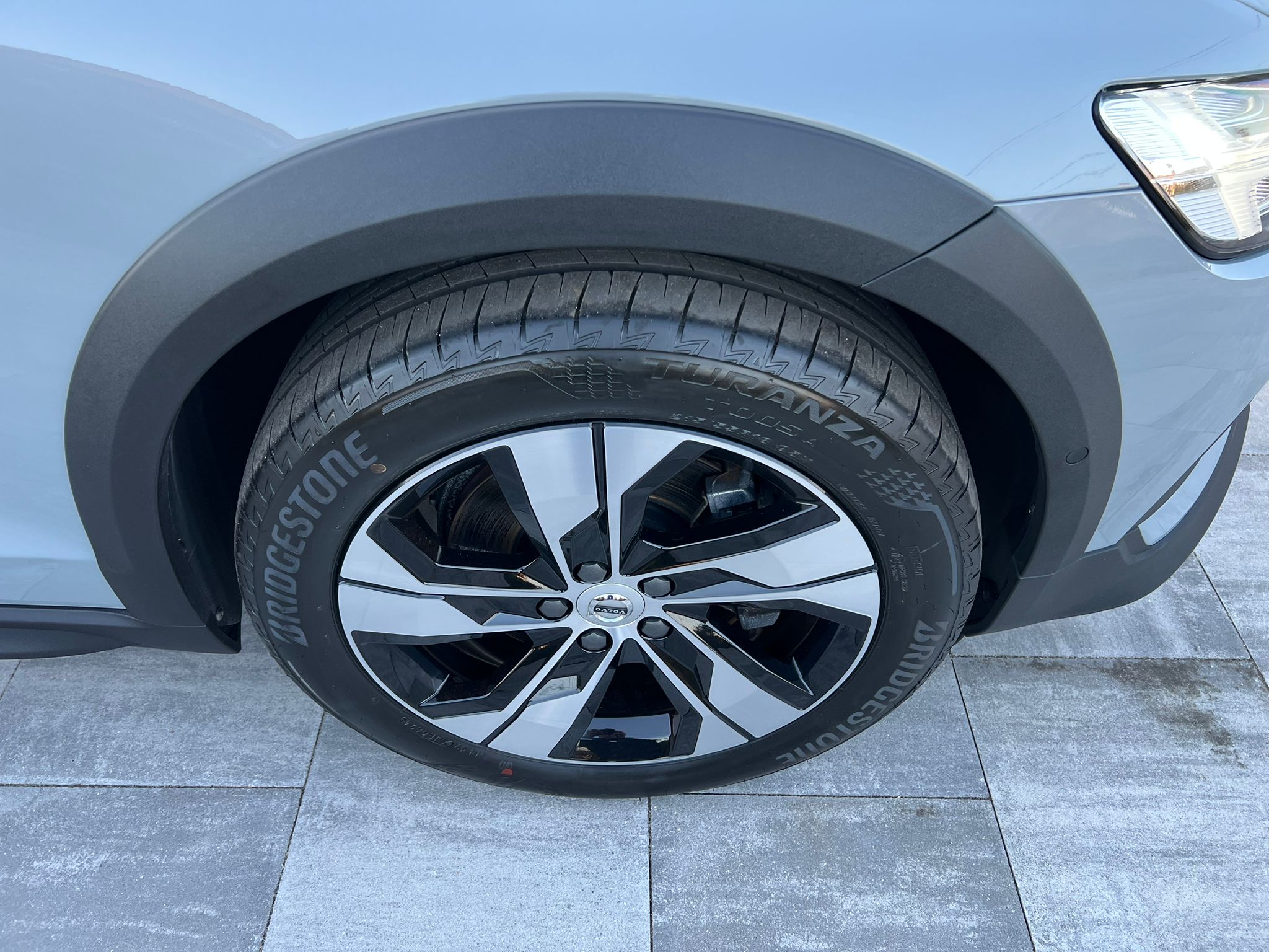 VOLVO V60 CC B4 ULTIMATE FULL