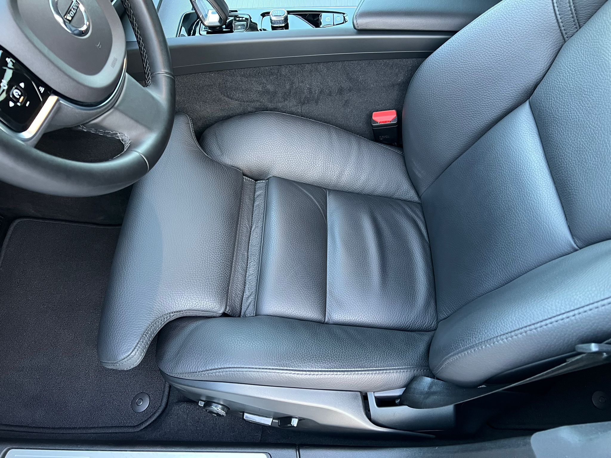 VOLVO V60 CC B4 ULTIMATE FULL