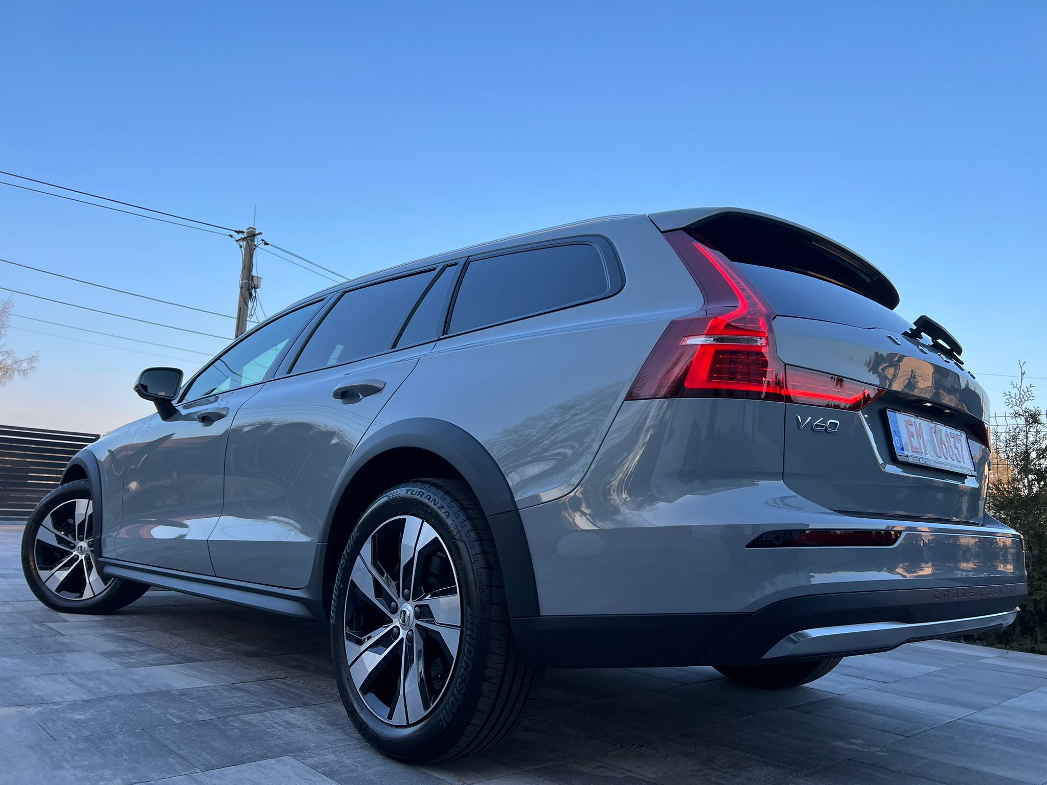 VOLVO V60 CC B4 ULTIMATE FULL