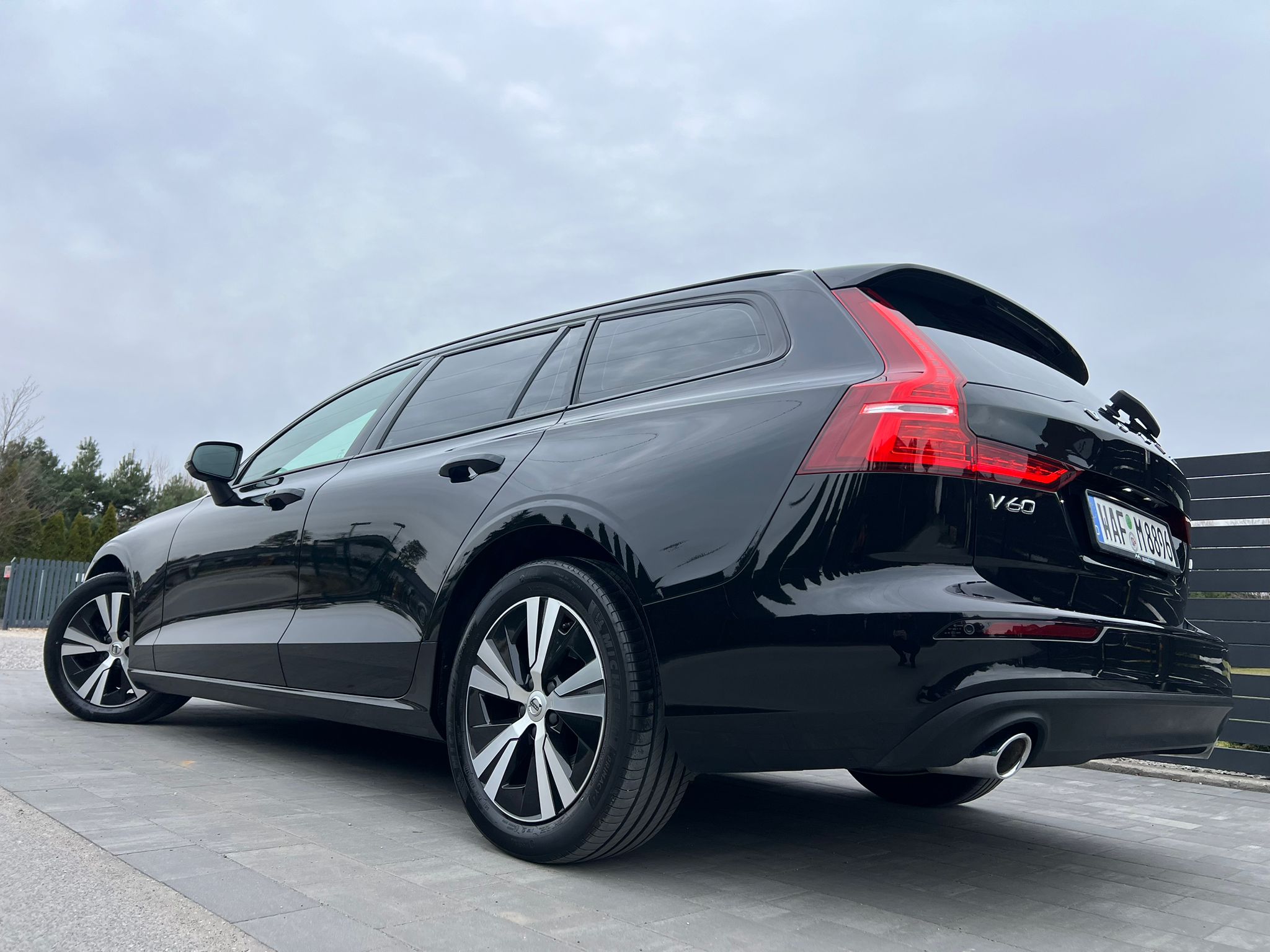 Volvo V60 B4 D Geartronic Momentum Pro