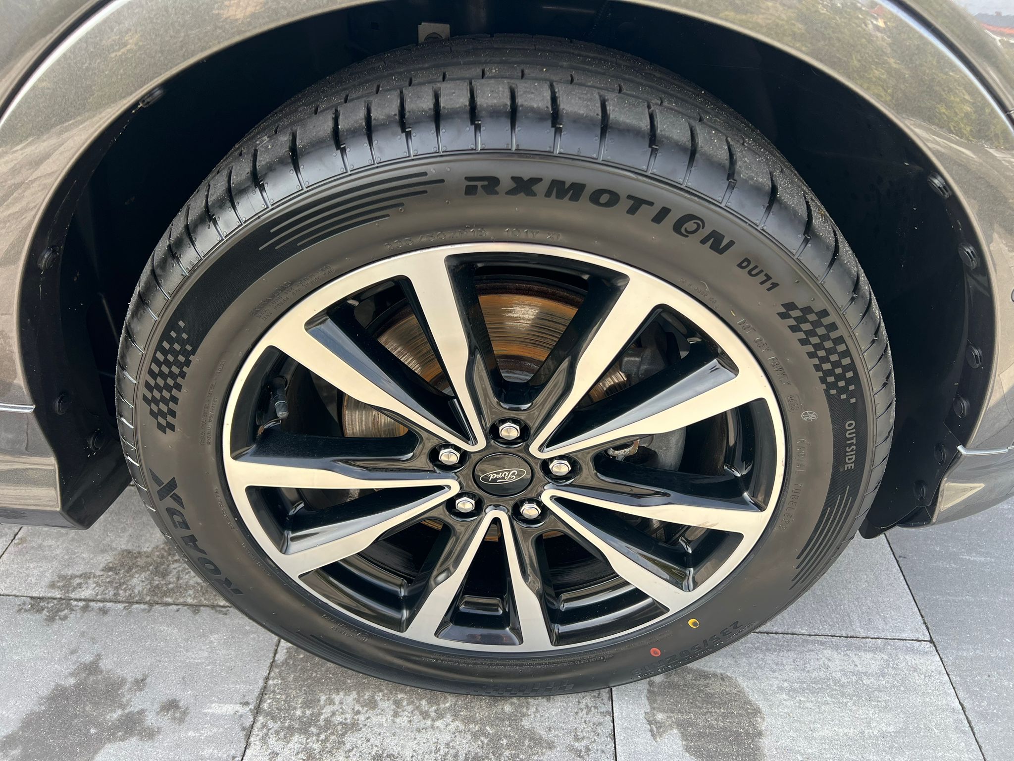 Ford Kuga 2.0 *ST-LINE*BiXenon Skóra Panorama Keyles Sony BEZKOLIZYJNY