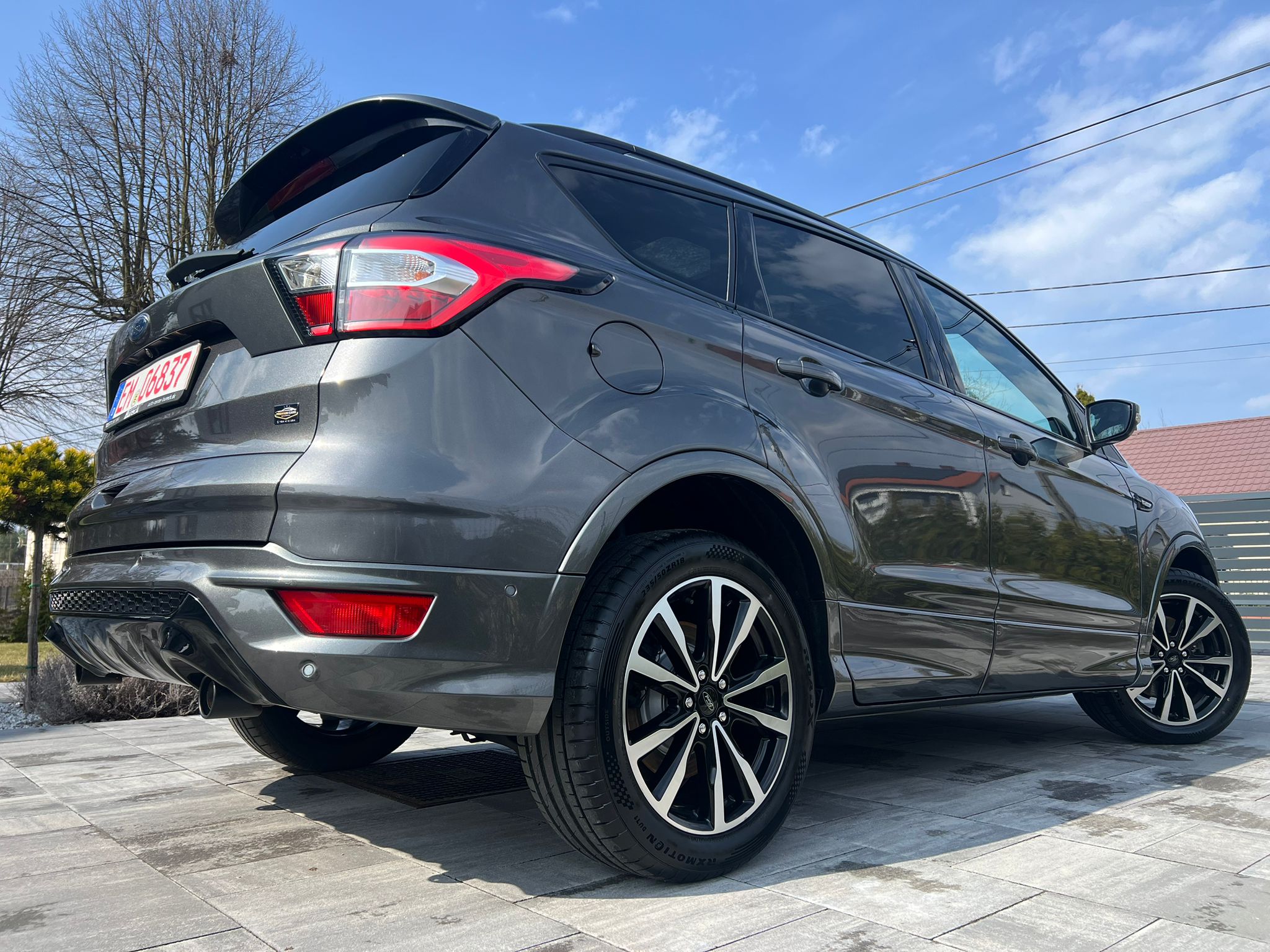 Ford Kuga 2.0 *ST-LINE*BiXenon Skóra Panorama Keyles Sony BEZKOLIZYJNY