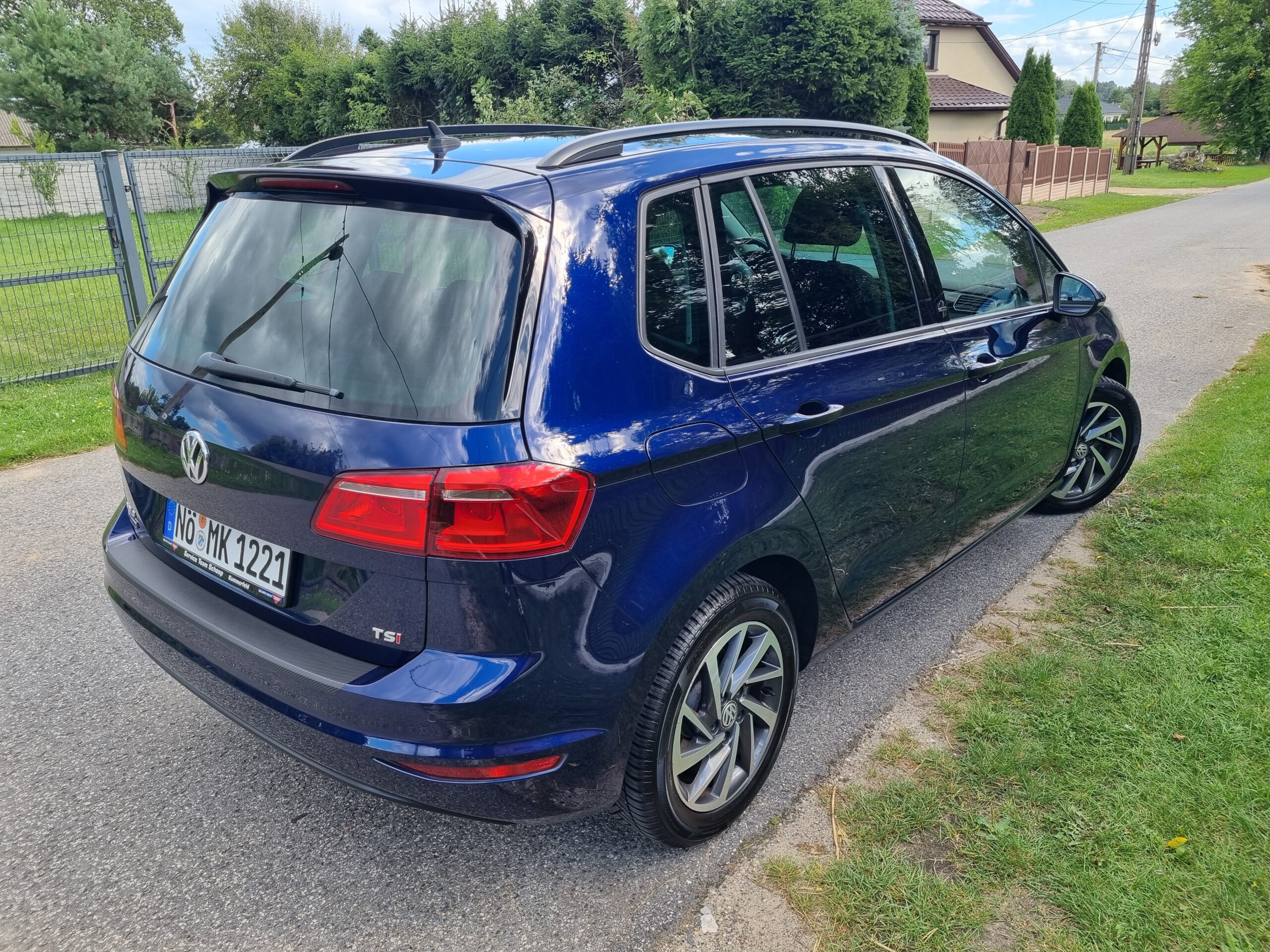 1.4*SOUND 125KM* RADAR Navi PDCx2  Webasto BeZkOLiZyJnY