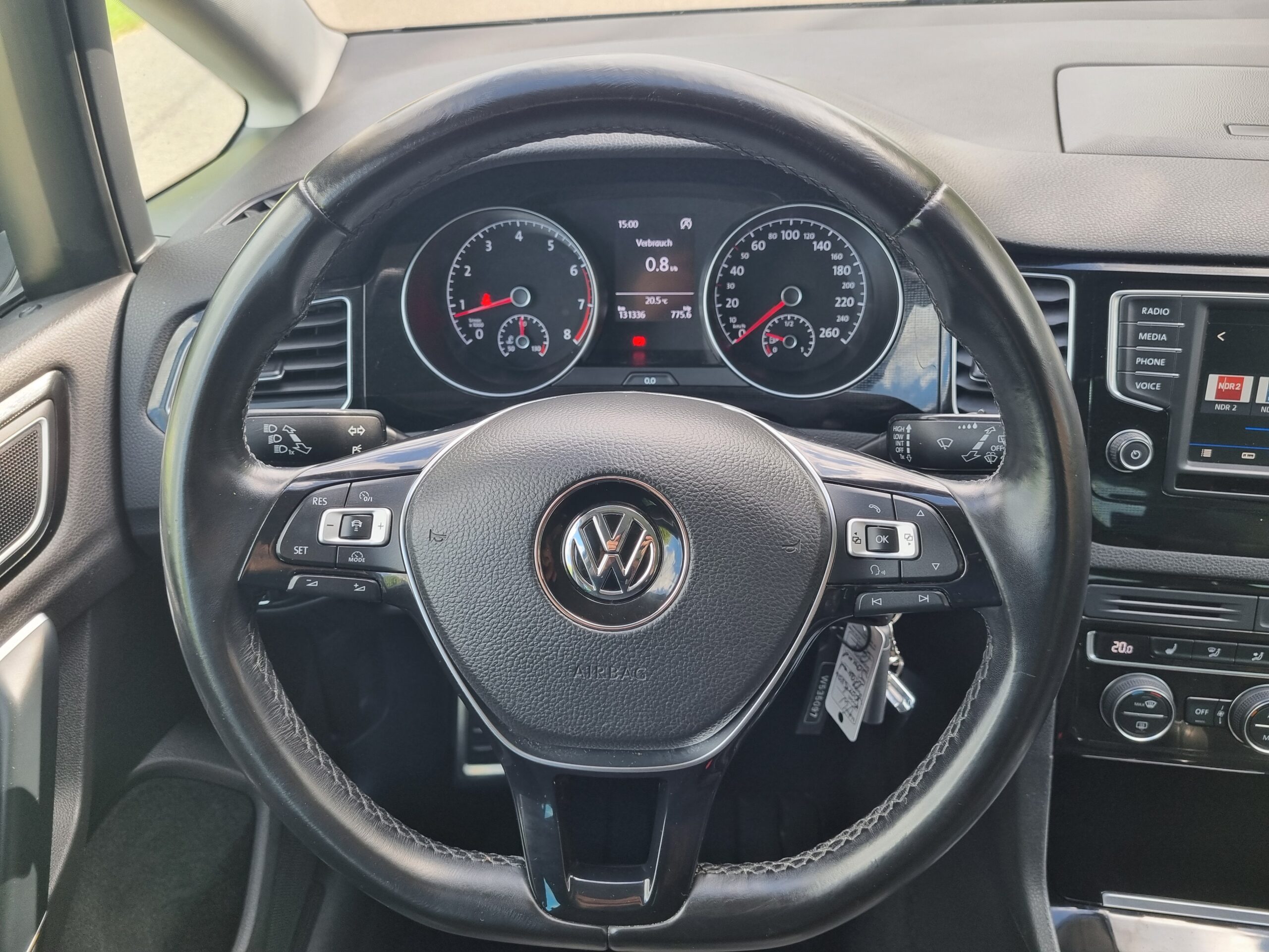 1.4*SOUND 125KM* RADAR Navi PDCx2  Webasto BeZkOLiZyJnY