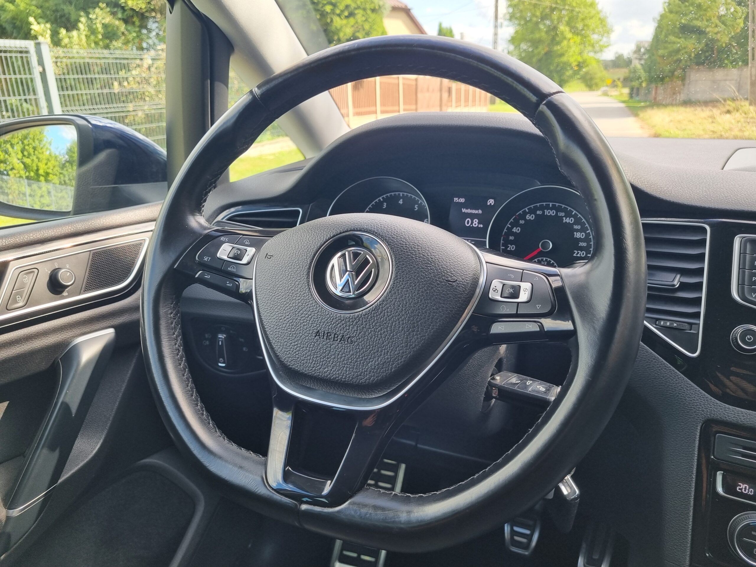 1.4*SOUND 125KM* RADAR Navi PDCx2  Webasto BeZkOLiZyJnY
