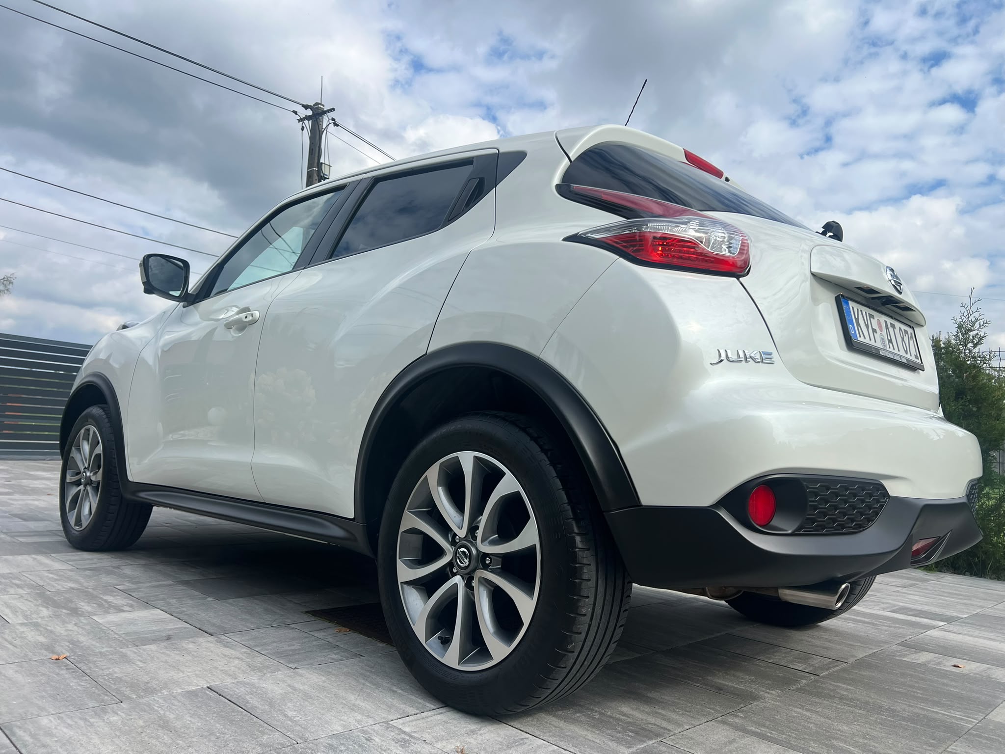 NISSAN JUKE 1.6 BENZYNA TEKNA FULL