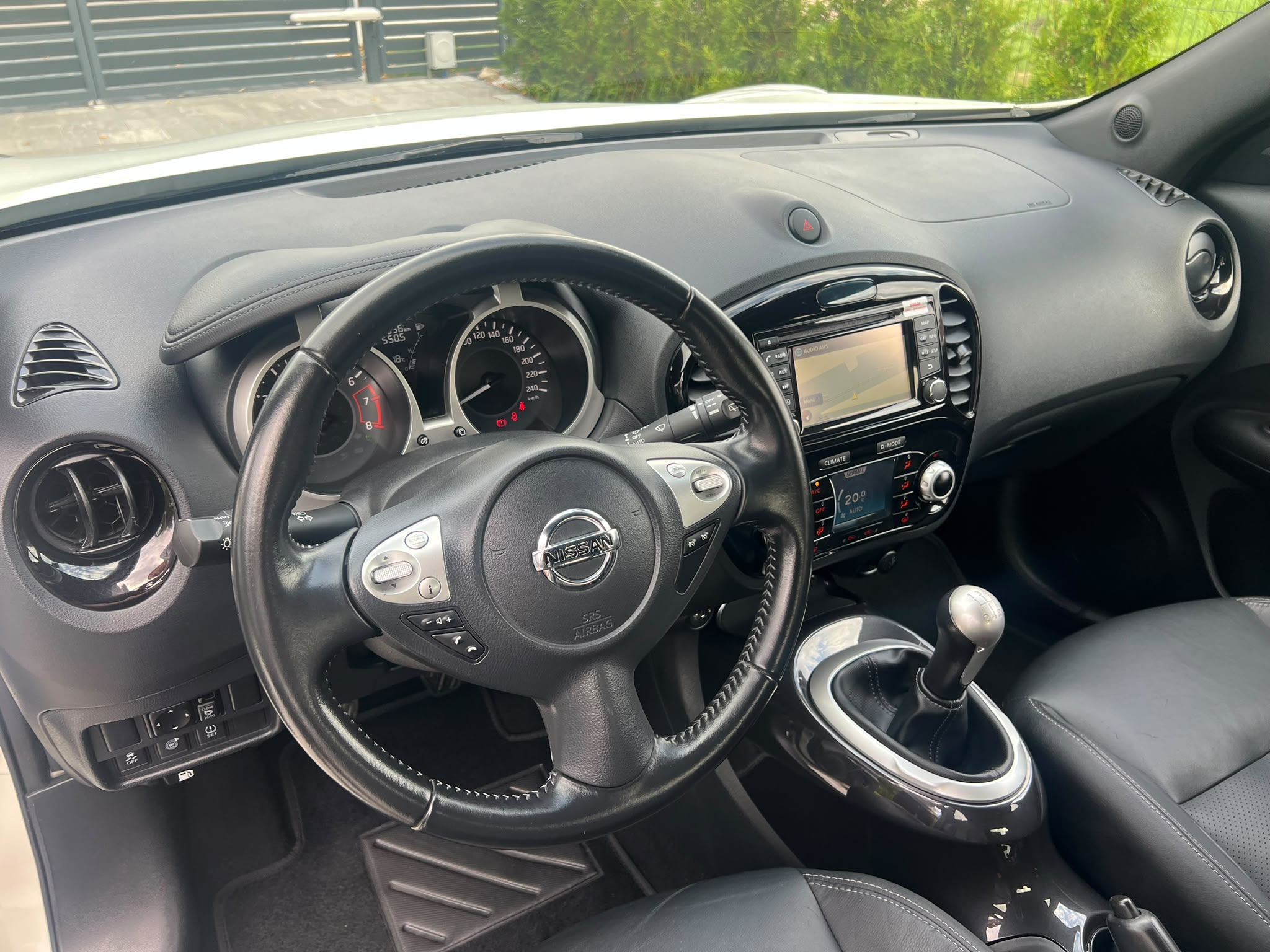 NISSAN JUKE 1.6 BENZYNA TEKNA FULL