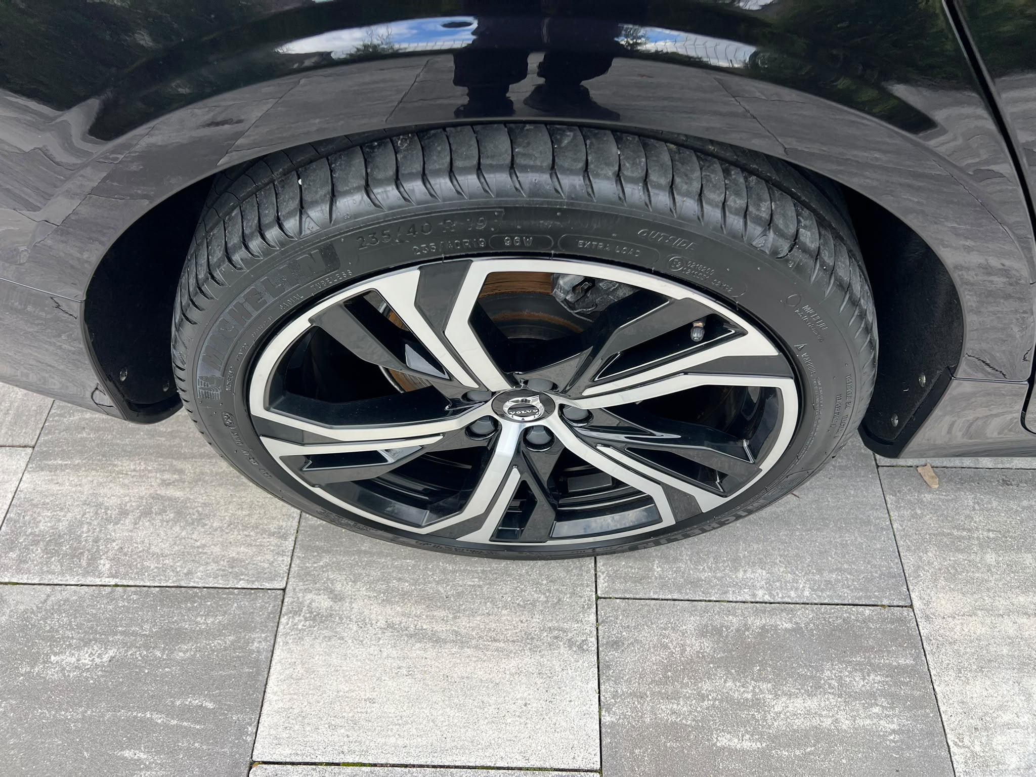Volvo V60 B4 D Ultimate Dark